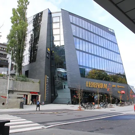 Saga Caves Straen Апартаменты *