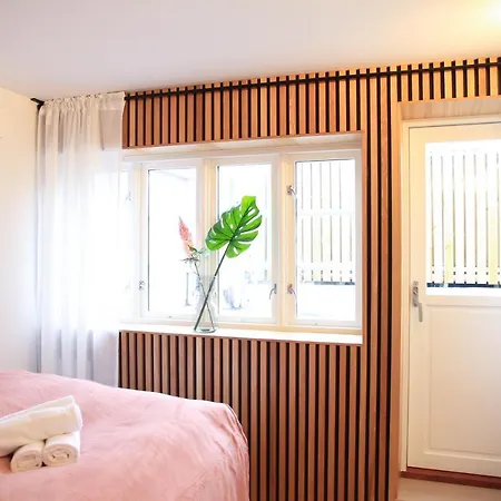 Saga Caves Straen Appartamento *